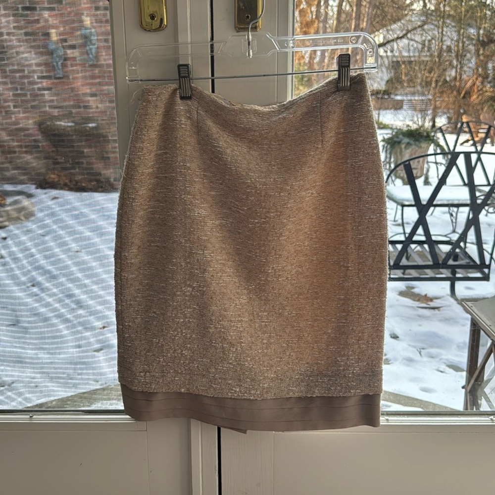 Di Mastro real Italian fashion Tan/Cream mini skirt